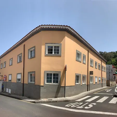 En El Centro De Valleseco